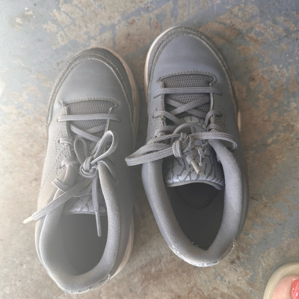 Jordan Kids Sneakers in Gray